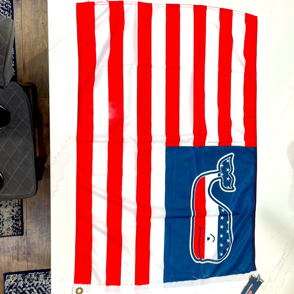Vineyard Vines Flag
